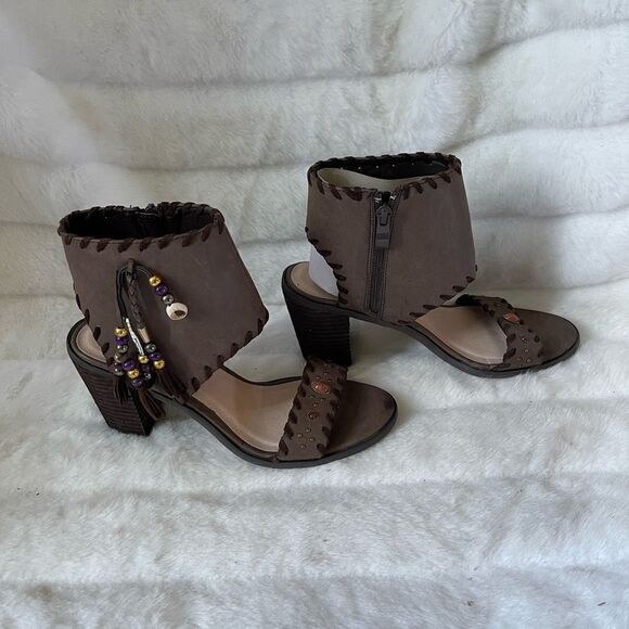 Very Volatile brown vegan leather Boho beaded ankle strap sandals 3” heels SZ8 - Picture 3 of 11